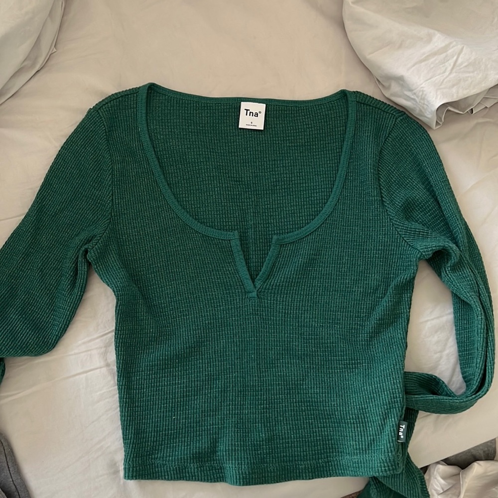 Aritzia long sleeve